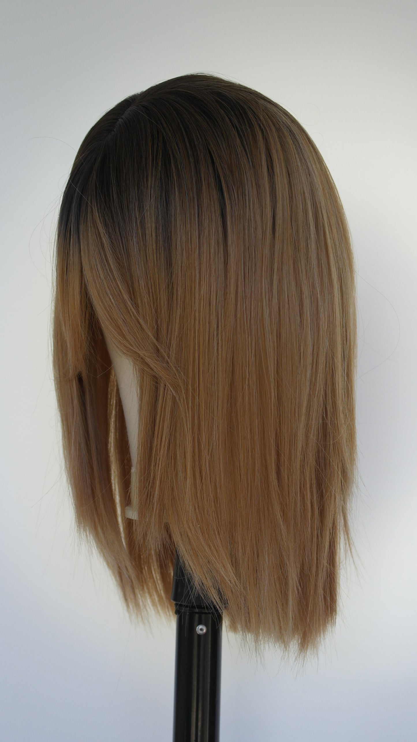 Caramel Blonde Layered Wig