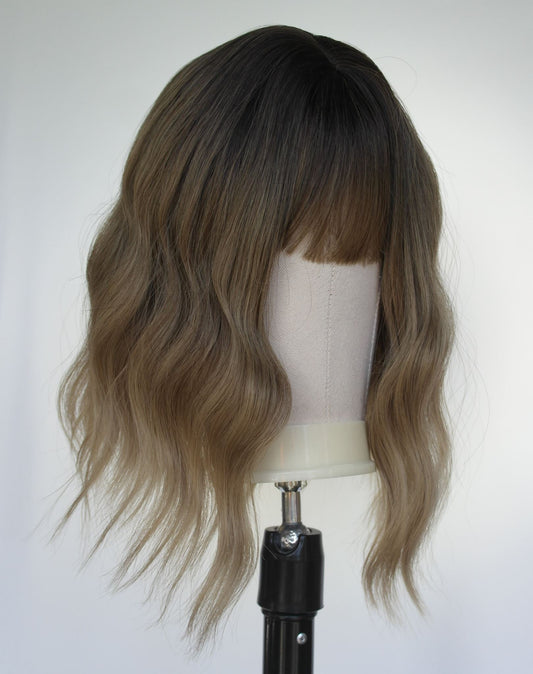 Dark Blonde Wavy Bob Synthetic Wig