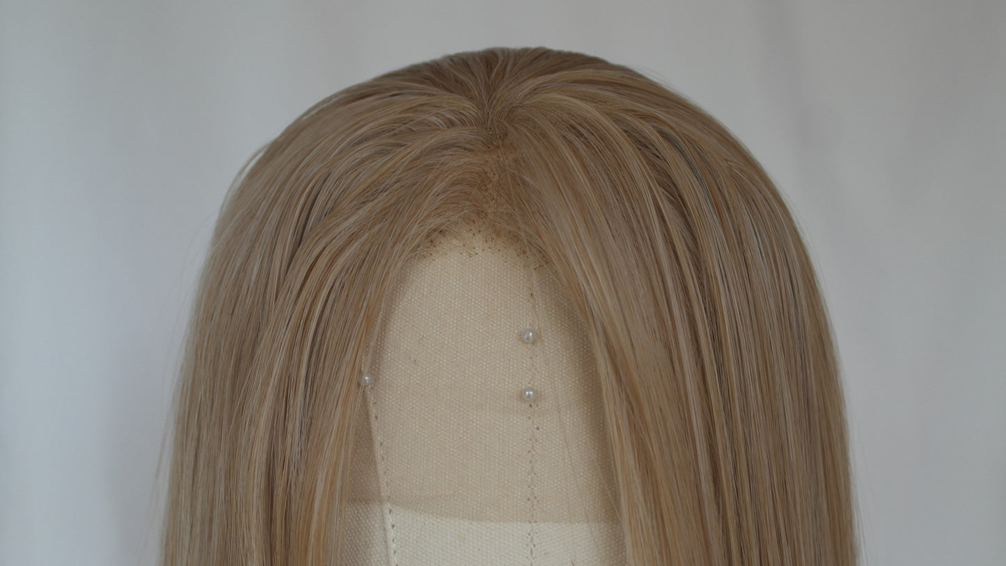 (Small Cap) Long Blonde Dipdye Lace Front Wig ( Straight )