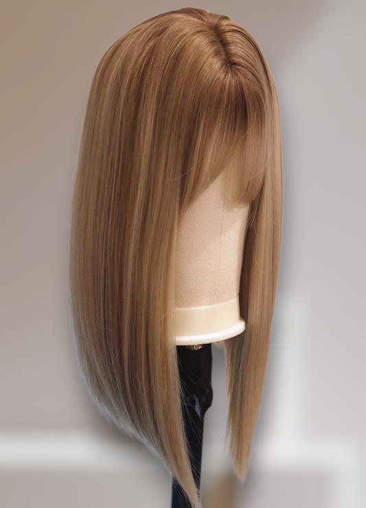 Sandy Blonde Fringed Wig